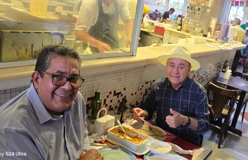 Bocalom almoça no movimentado Mercado Municipal de São Paulo e diz: “É isso que queremos em Rio Branco no mercado Elias Mansour”